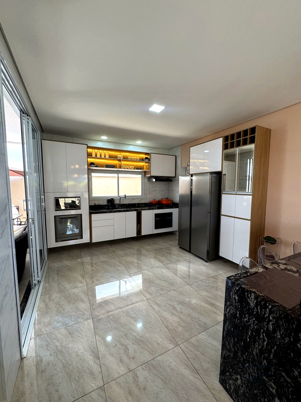 14_img_dbae51021cbd_melhorada